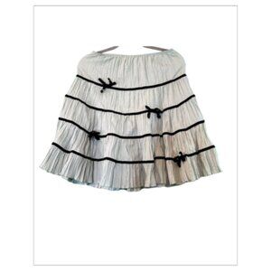 Gently Worn Sage Pleated KIMCHI BLUE Skirt Size M (BB0609)
